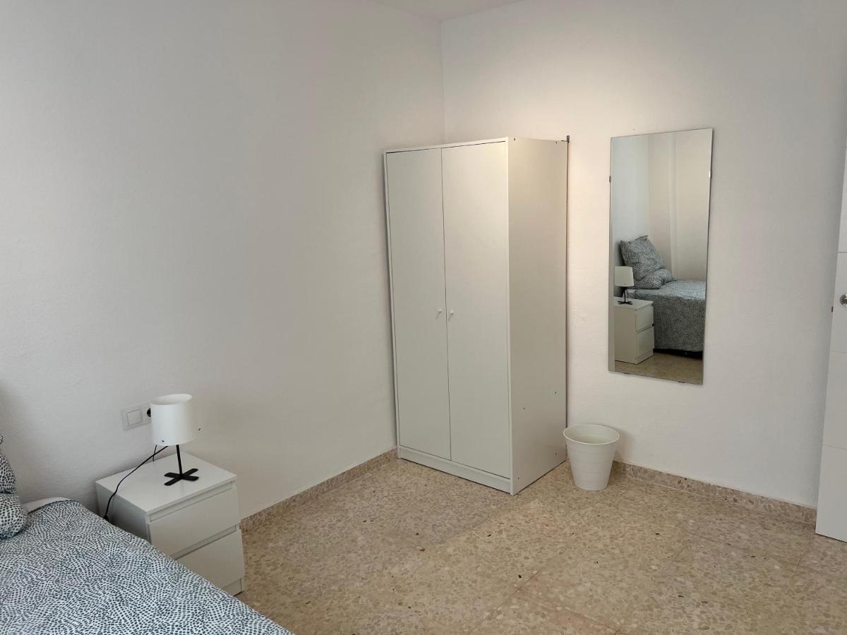 Appartement 3-bedroom + Crib - Perfect For The Family Estepona